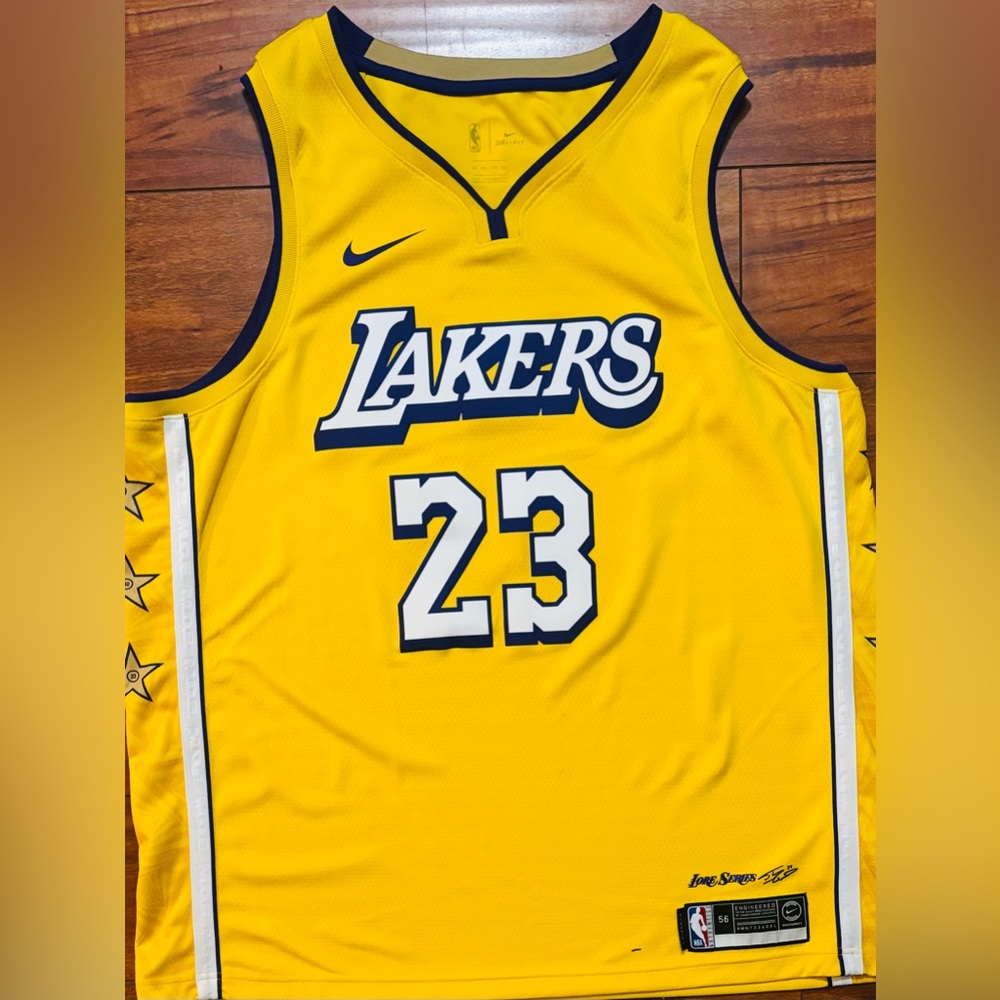 LeBron James Lakers Nike Authentic Lore Series Jersey Embroidered Sz 56 XXL NWOT